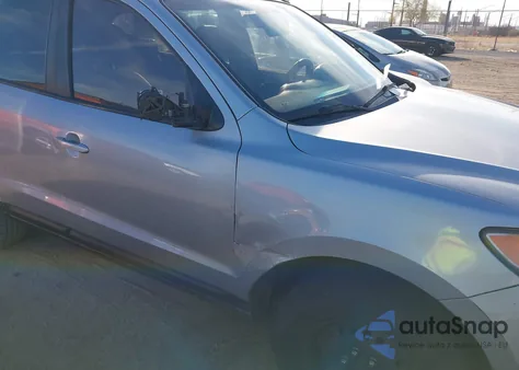 2009 Hyundai Santa Fe Gls z USA, uszkodzony, nr VIN 5NMSG13D49H297196